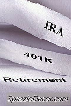Μπορώ Να Μετατρέψω Το 401 (K) Στο Ira Χωρίς Να Φύγω Από Την Εργασία;