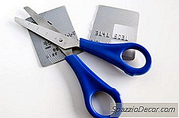 Pouvez-Vous Jeter Une Carte De Crédit Non Activée?