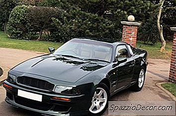 住宅所有者保険は私道であなたの車に破壊行為をカバーしますか？
