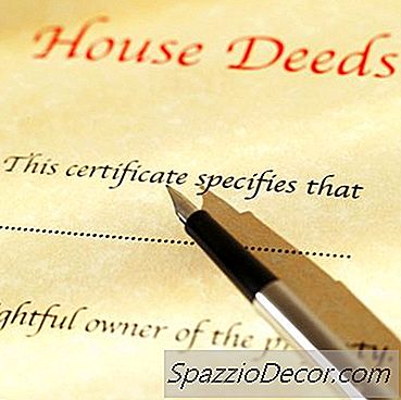 Quitclaim Tapu, Topluluk Mülkiyetini İhmal Ediyor Mu?