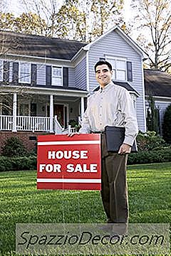 Quel Pourcentage De La Valeur De L'Impôt Foncier Puis-Je Fixer Mon Prix Demandé Pour Vendre Ma Maison?