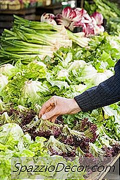 जैविक बनाम। स्थानीय सब्जियां