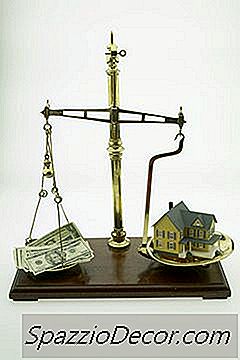 Refinance Vs. Pembayaran Di Muka