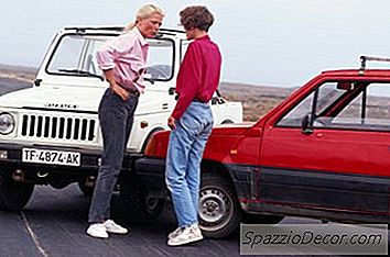 Подредени Vs. Несвързана Автомобилна Застраховка