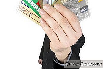 Que Ação Legal Pode Ser Tomada Se Você Tiver Que Pagar Por Cartões De Crédito?