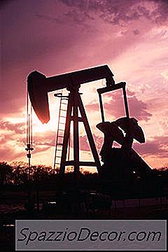 Wat Te Doen Als Ze Olie Of Gas Ontdekken Op Het Land Waar U Minerale Rechten Op Heeft?