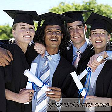 Por Que Não Posso Reivindicar Os Juros Do Empréstimo Estudantil Se Eu For Casado?