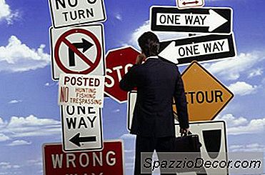 Annuität Vs. Tax-Free Bond Fund