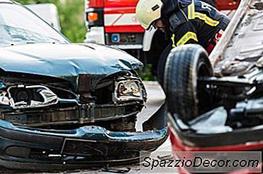Posso Aumentare La Mia Assicurazione Per Un Reclamo Automobilistico Non Assicurato?