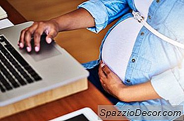 Pode Uma Mãe Grávida Alterar A Retenção Antecipada Para Economizar Dinheiro?