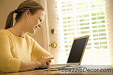 Sadece $ 700 Yaptıysam Gelir Vergisi İadesi Vermek Gerekiyor Mu?