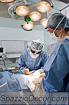 Behöver Du Göra Anspråk På Medicinsk Rättegångskostnader Som Erhållits På Inkomstskatt?