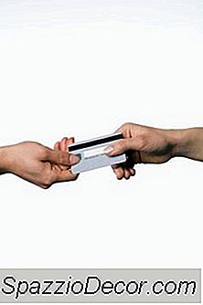 Verringert Die Tatsache, Dass Ich Eine Sekundäre Person Auf Einer Kreditkarte Bin, Meine Kreditwürdigkeit?