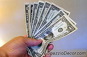 Cum Funcționează Conturile De Pe Piața Monetară?