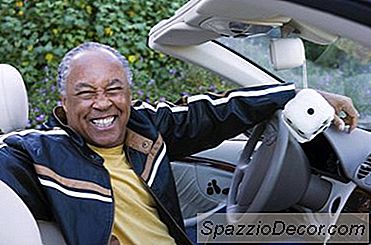 Como Faço Para Comprar Um Novo Carro On-Line?