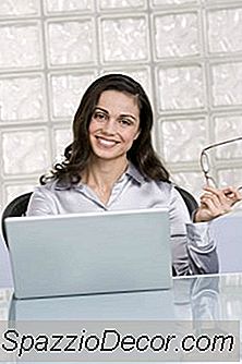 Bagaimana Saya Mengembangkan Anggaran Rumah?