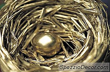 Come È Un 403 (B) Diverso Da Un 401 (K)?