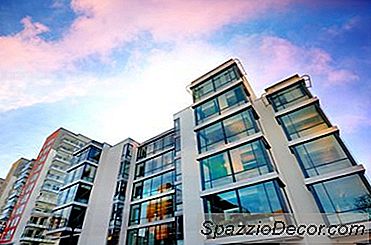 Hoeveel Geld Heb Je Nodig Om Een ​​Condo Te Kopen?