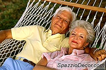 Pretax Emeklilik Tasarrufuna Ne Kadar Para Kazanmalıyım?