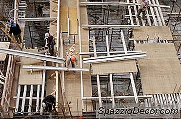 Hoe Te Lenen Tegen Home Equity Om Appartementengebouwen Te Bouwen