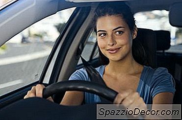 Cum Să Pretindă Kilometrajul Neutilizat