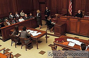 Hoe Een Huurder Te Verwijderen Die Niet Weggaat