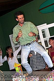 Çok Para Ödemeden İyi Bir Doğum Günü Partisi Nasıl Yapılır