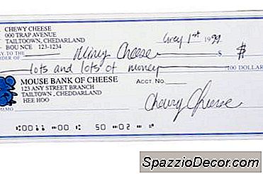 Hoe Een Bankrekeningnummer En Een Bankidentificatie Op Cheques Te Vinden