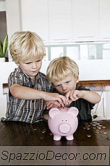 Geldmarkt Vs. Online-Einsparungen