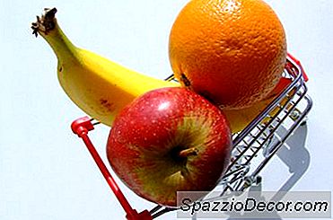 O Que É Um Orçamento De Mercearia Familiar Razoável?