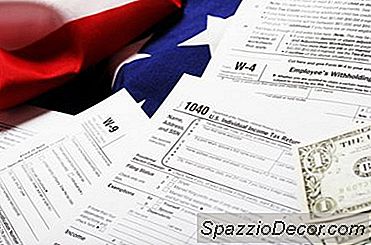 W-9 सूचना क्या है?