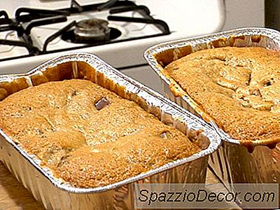 Pain Aux Bananes Et Morceaux De Chocolat