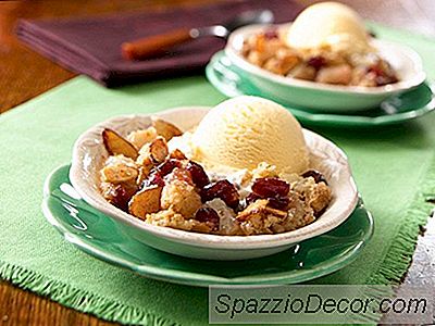 Cranberry Almond Pear Crisp