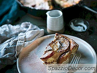 En Delectable Plum Clafoutis Perfekt Til Høst