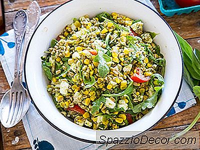 Kết Thúc Công Thức Salad Farro Mùa Hè