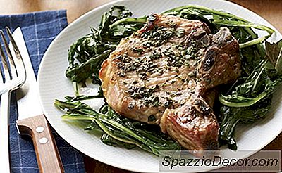 En Herb-Crusted Pork Chop Recipe