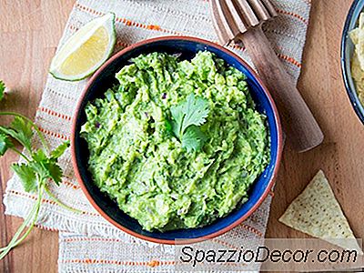 สูตร Guacamole เพียงอย่างเดียวที่คุณต้องการ