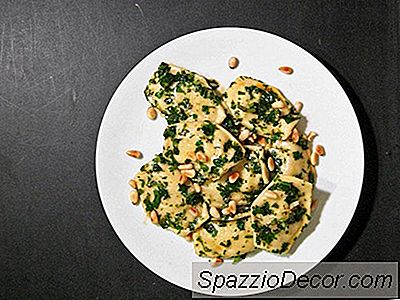 Hurtig Persille + Pine Nut Pastasaus