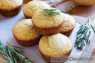 Muffins Rosemary-Mật Ong