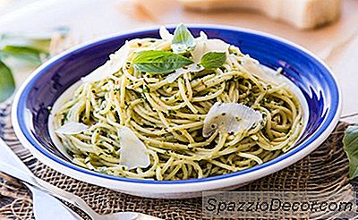 Un Spaghete Super Fresh Cu Rețetă De Pesto Basil