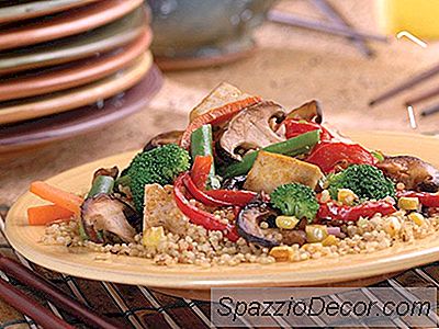 Légumes Sur Quinoa À La Sauce Miso-Gingembre