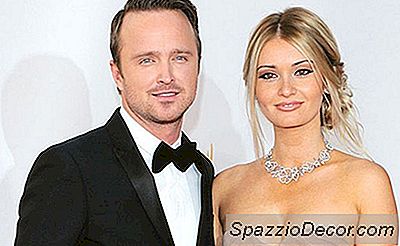 Aaron Paul Disse Que Essas Coisas Inacreditáveis ​​Durante Seu Primeiro Ano De Casamento