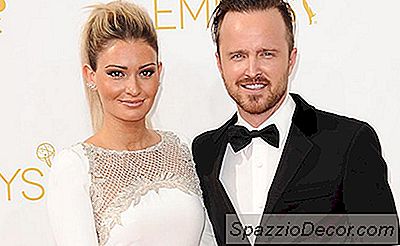 Yay Aşağı: 5 Emmy Ödülleri'Nde En İyi Giyimli Çiftler