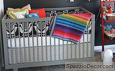 Helpen! Moeten We Onze Toekomstige Kinderkamer Donkergrijs Schilderen?
