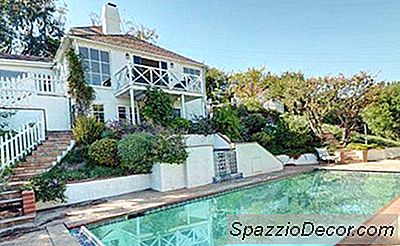 Julianne Hough Kan Sparke Opp Føttene I New Shabby-Chic Pad