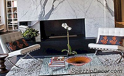 Điểm Nhấn Hiện Đại Của Indonesia Làm Cho Phòng Khách Này