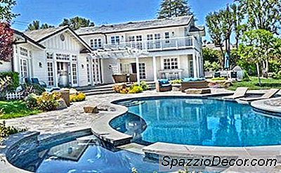 Selena Gomez, Iggy Azalea E Nick Young Hanno Tutti In Comune Questa Lussuosa Villa