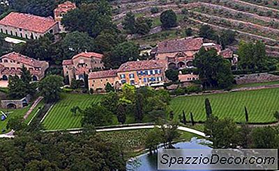 Quer Ver O Lindo Castelo Francês Onde Angelina Jolie E Brad Pitt Se Casaram? Mais Oui!