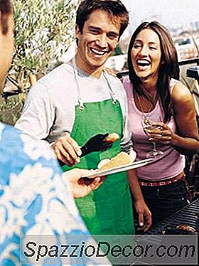 Le Coppie Di Cookout Più Fastidiose Di 6