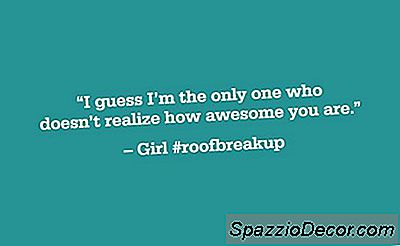 Garip Canlı Tweetler Konuşurken Çift Ayrıldı